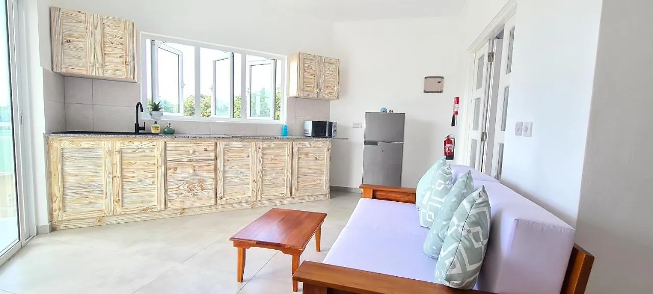 Guest house Harmony Self-Catering Apartments Beau Vallon