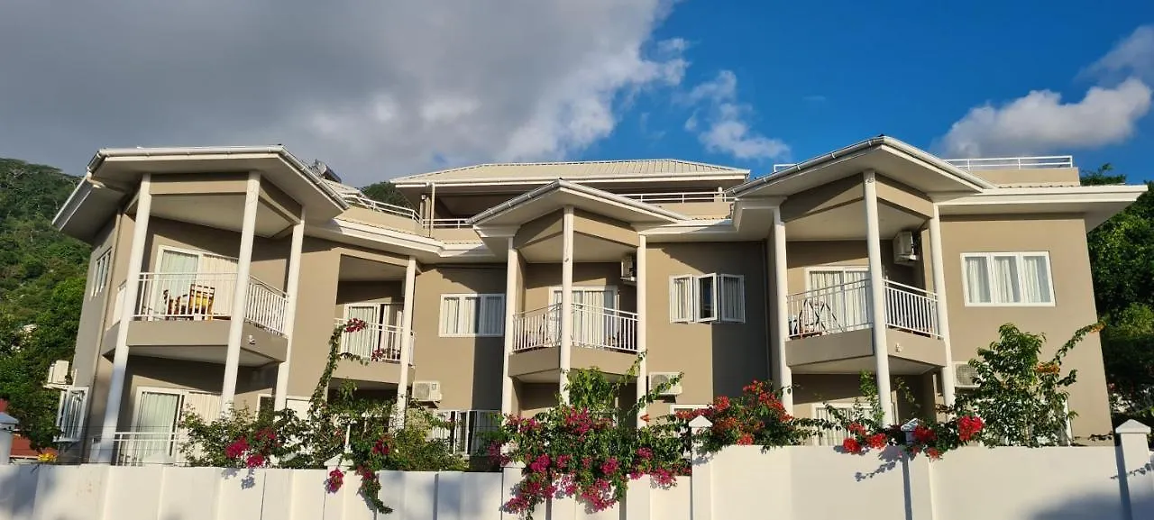 Guest house Harmony Self-Catering Apartments Beau Vallon