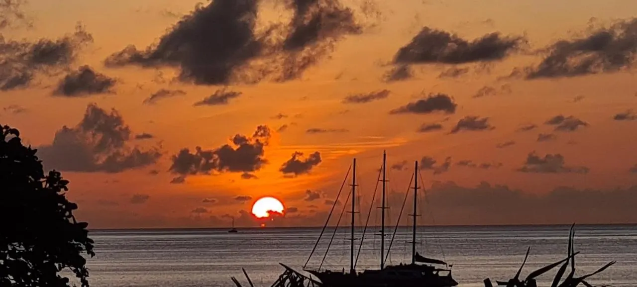 Guest house Harmony Self-Catering Apartments Beau Vallon